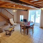 Authentiques Avec Cheminee Et Animaux Bienvenus, 11 Pers. - Fr-1-496-273