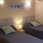 Holiday home Authentiques Avec Cheminee Et Animaux Bienvenus, 11 Pers. - Fr-1-496-273 *