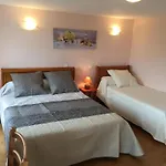 Holiday home Authentiques Avec Cheminee Et Animaux Bienvenus, 11 Pers. - Fr-1-496-273 Saint-Paul-de-Vezelin